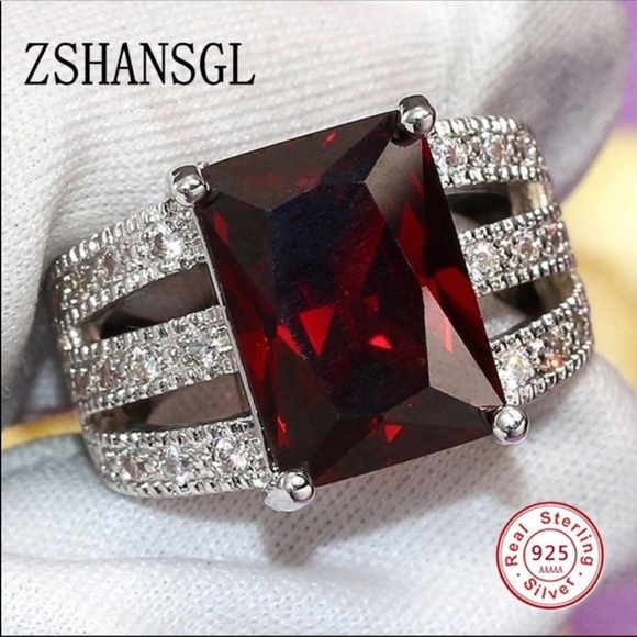 New Solid 925 Sterling silverr ring - Picture 2 of 5